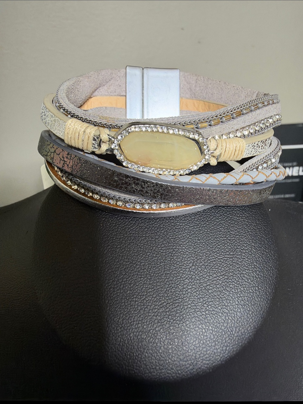 NWT Saachi Beige Multi-Strand Leather Stone Wrap Bracelet